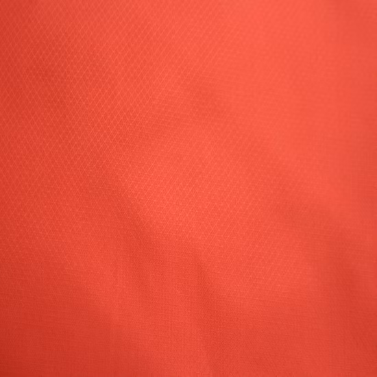 PU/TPU를 가진 재생된 길쌈된 폴리에스테/나일론/스판덱스 방수 디지털 방식으로 인쇄된 옥외 외투 재킷 획일한 자카드 직물 의복 직물